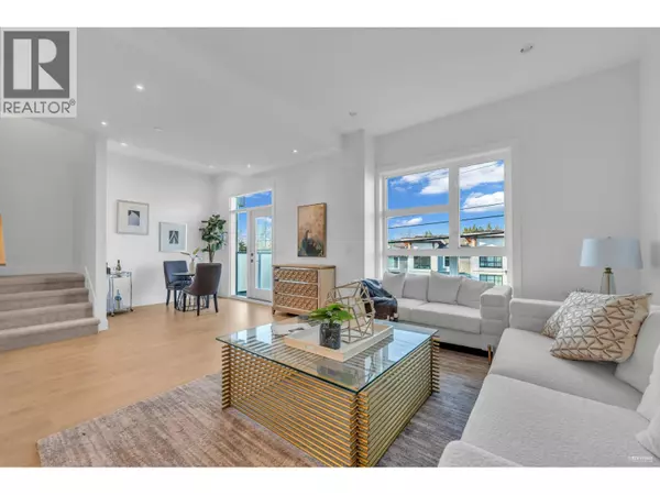 Maple Ridge, BC V4R2R5,13638 232 STREET