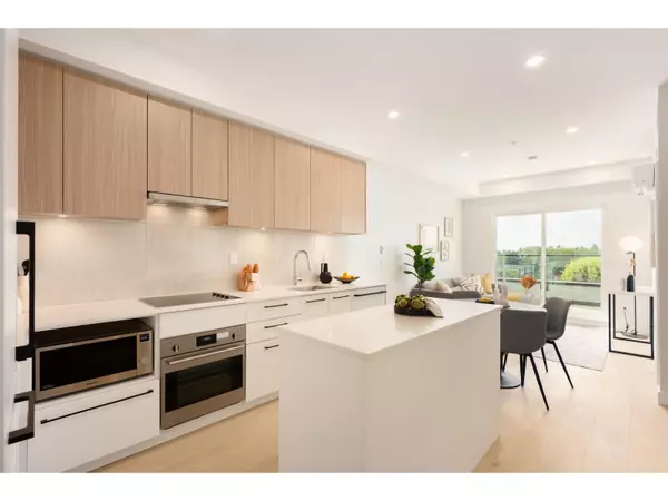 5398 207 #315, Langley, BC V3A2E6