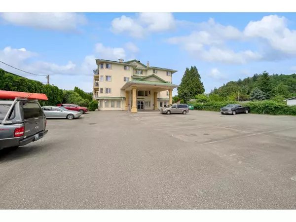 46777 YALE RD #301, Chilliwack, BC V2P2S3