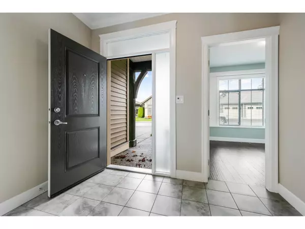 Chilliwack, BC V2R0S9,45900 SOUTH SUMAS RD #158