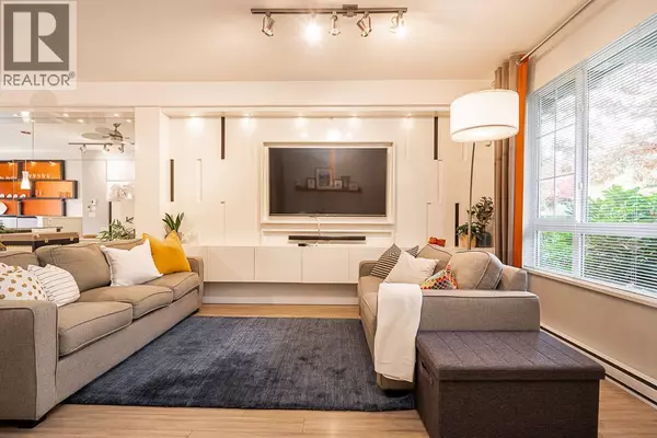 Coquitlam, BC V3E0J2,1338 HAMES CRES #3