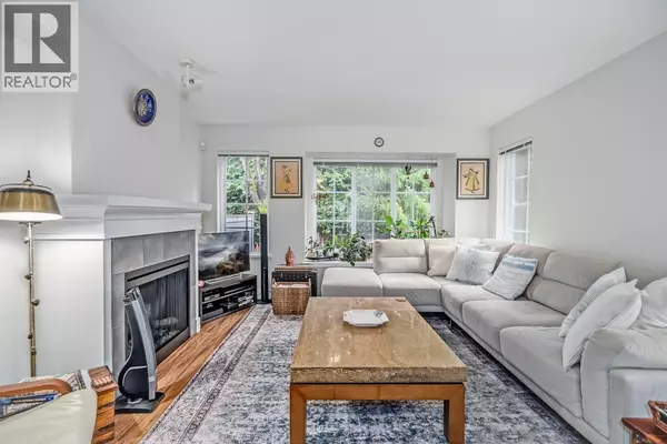 Burnaby, BC V3J7Y4,3379 MORREY CT #16