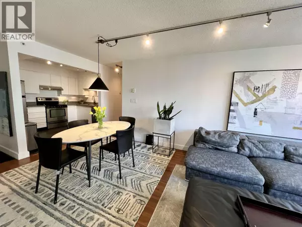 Vancouver, BC V6B5X5,950 CAMBIE ST #807