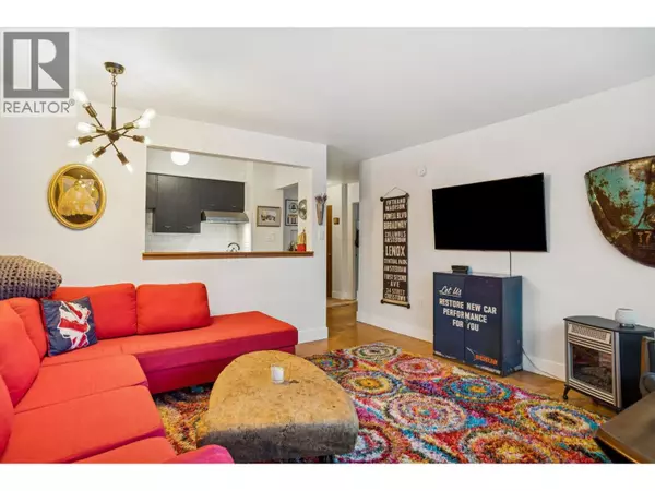 Vancouver, BC V6G2R8,1050 CHILCO ST #204