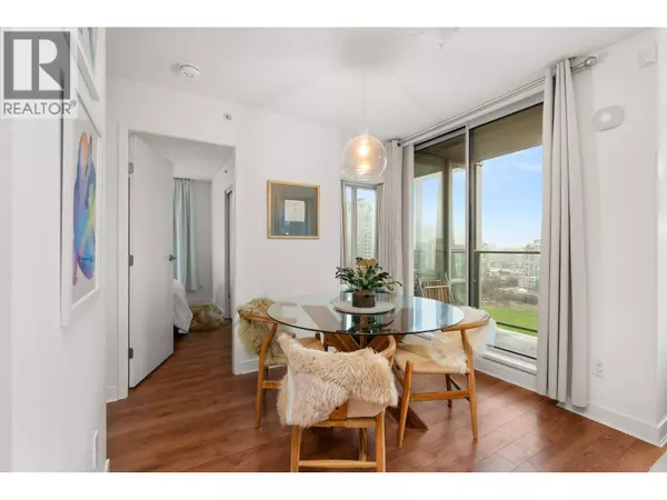 Vancouver, BC V6Z3B8,1438 RICHARDS ST #2108