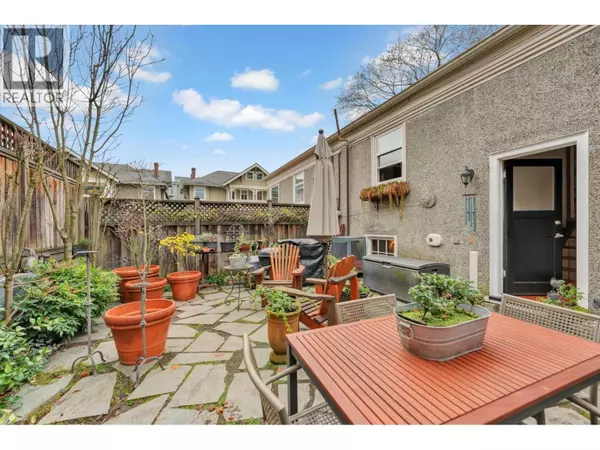 2303 W 3RD AVENUE, Vancouver, BC V6K1L6