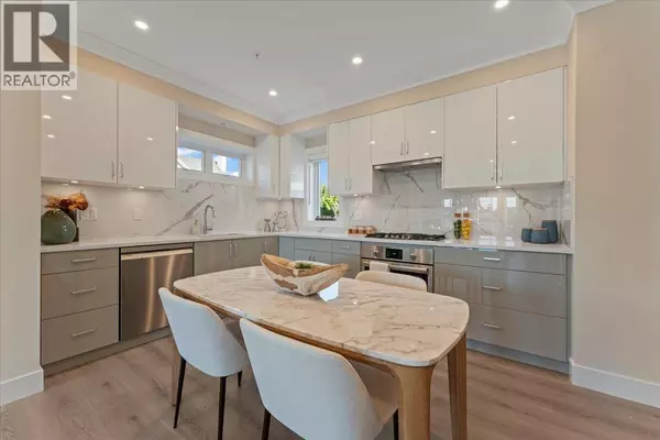 Vancouver, BC V6P0L7,8303 FRENCH STREET