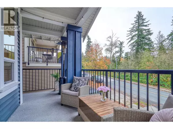 Maple Ridge, BC V2W0E8,11229 CREEKSIDE STREET