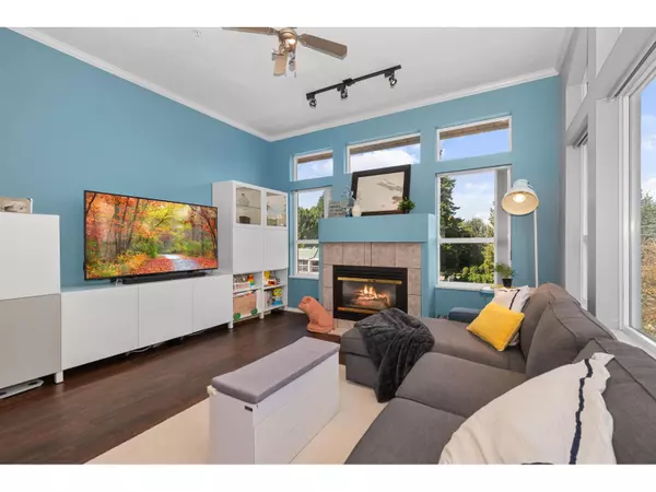 Abbotsford, BC V2S8G1,33480 GEORGE FERGUSON #403