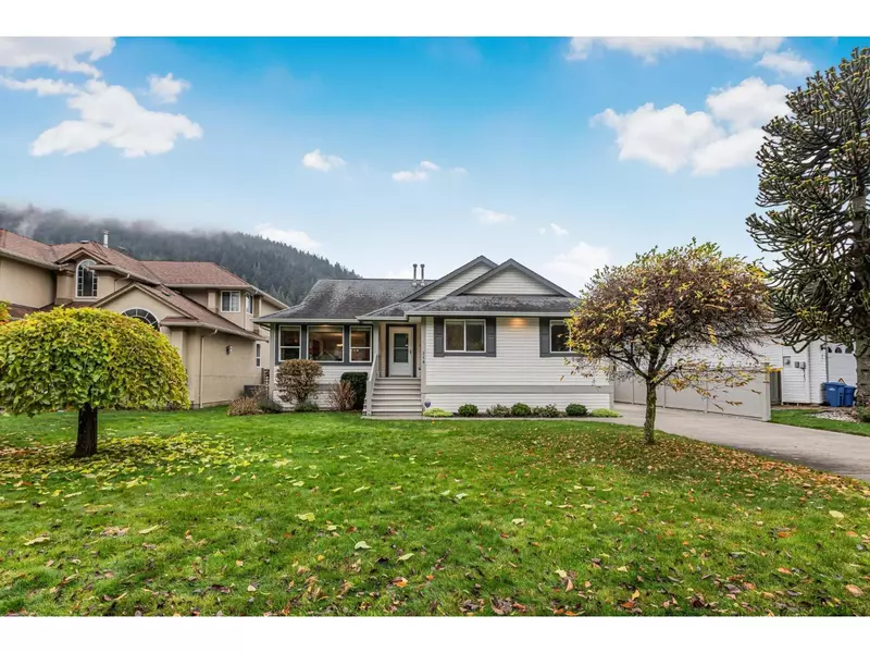 318 MIAMI RIVER DRIVE|Harrison Hot Springs, Harrison Hot Springs, BC V0M1K0