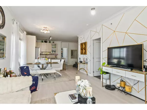 Langley, BC V2Y0M8,20861 83 #403