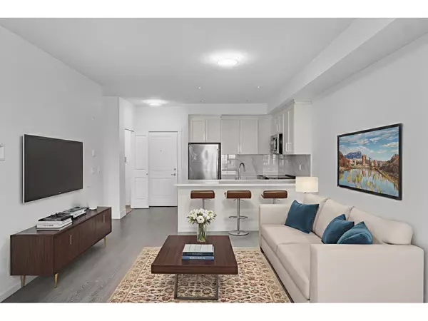 9983 East BARNSTON East #419, Surrey, BC V4N6T3