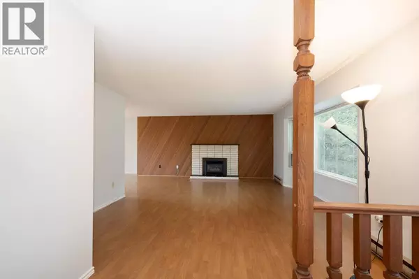 North Vancouver, BC V7J3L5,1285 LUCKING PLACE