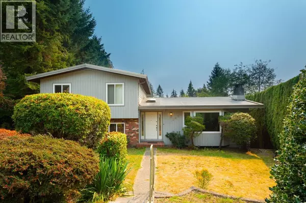 North Vancouver, BC V7J3L5,1285 LUCKING PLACE