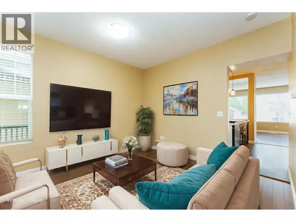 Maple Ridge, BC V2W1X8,24277 102A AVENUE