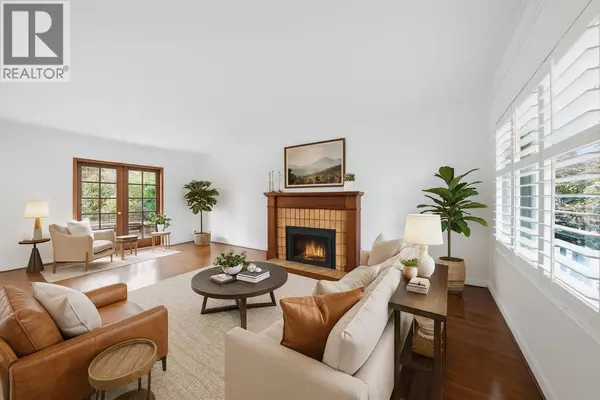 Vancouver, BC V6N2A9,5761 HOLLAND STREET