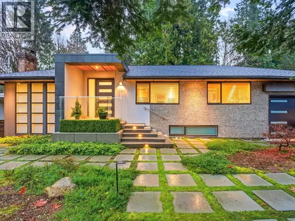 1381 CHINE CRESCENT, Coquitlam, BC V3J5X3