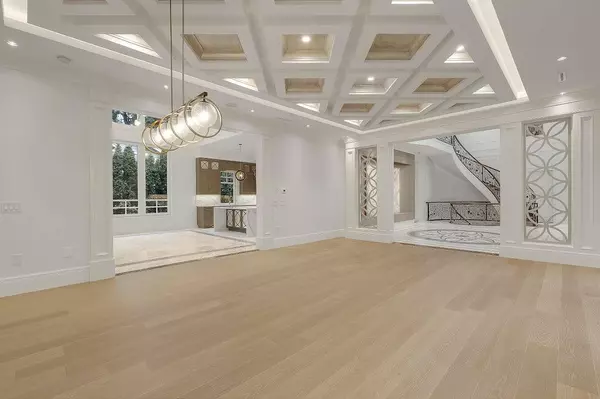 Surrey, BC V4P2C6,2458 140 STREET