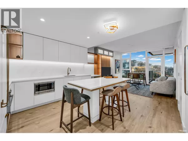 720 FARROW ST #1601, Coquitlam, BC V3J0P3