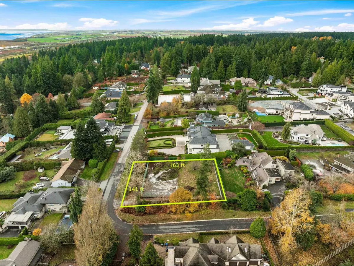 Surrey, BC V3X3C1,12793 54 AVENUE