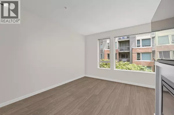 North Vancouver, BC V7M0B5,139 West 22ND ST #304