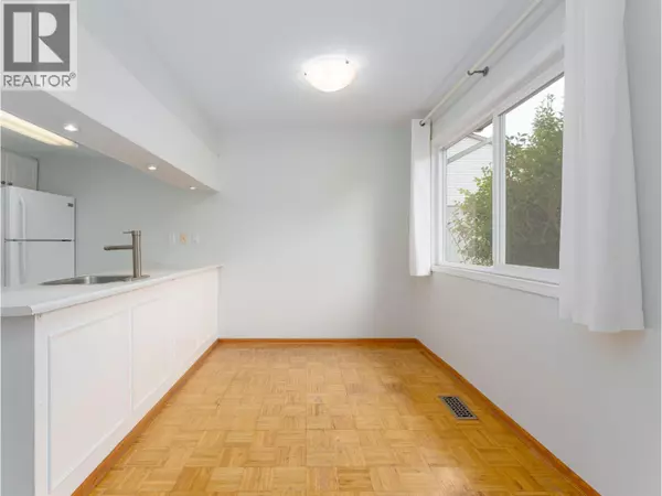 Vancouver, BC V5S1M4,3554 East 49TH AVE #5