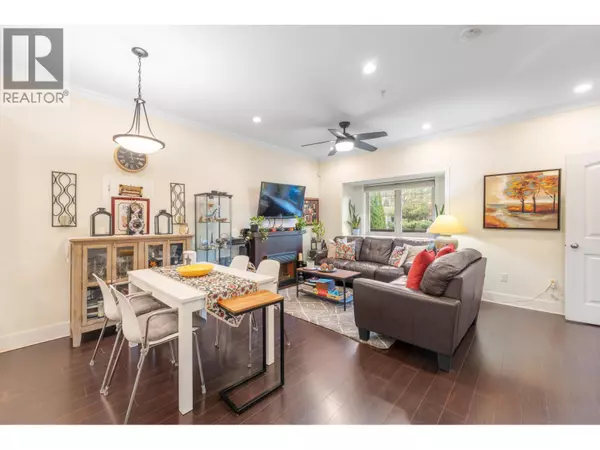 Vancouver, BC V5N2A3,1636 E 12TH AVENUE