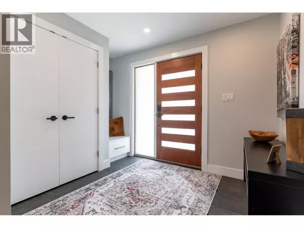 Delta, BC V4K1G1,5365 MAPLE CRESCENT