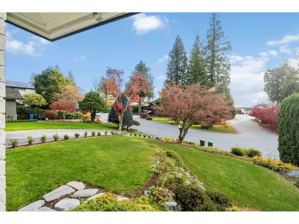 Abbotsford, BC V2S7R7,34869 EVERETT DRIVE