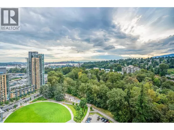 1500 FERN ST #2201, North Vancouver, BC V7J0B6