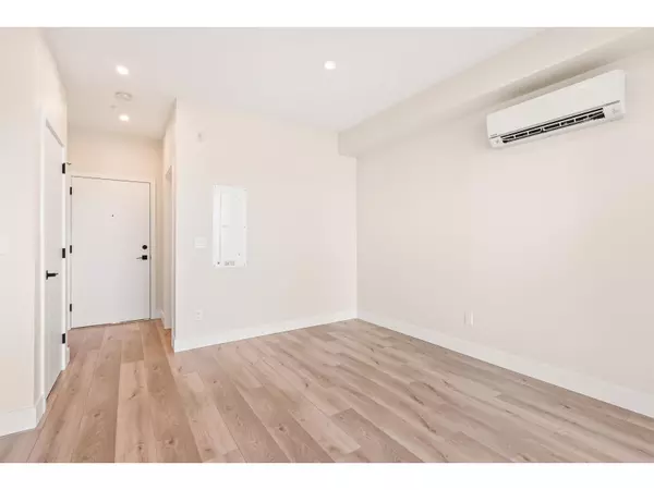 Chilliwack, BC V2R6L8,45497 CAMPUS DR #604