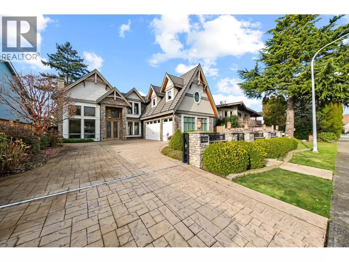 Richmond, BC V7C4M3,7673 DAMPIER DRIVE