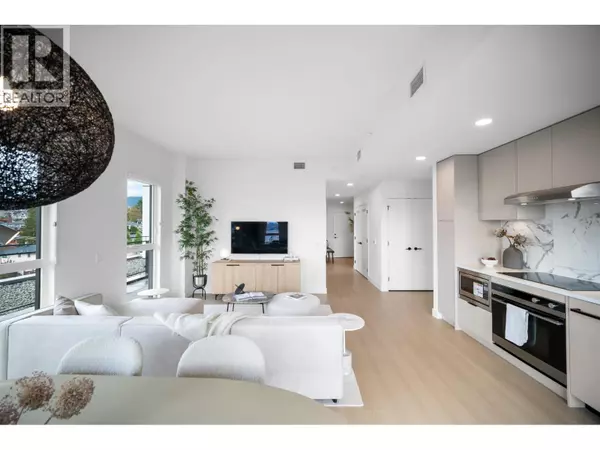 North Vancouver, BC V7L0K1,422 East 3RD ST #501