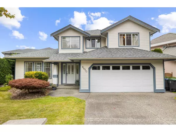 8470 166A STREET, Surrey, BC V4N4Z4