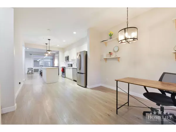 Langley, BC V2Y0X2,7169 208A ST #64