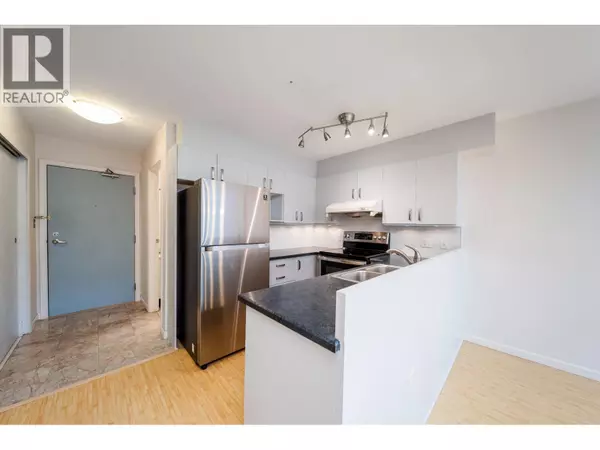 Vancouver, BC V5T1X2,418 East BROADWAY #307