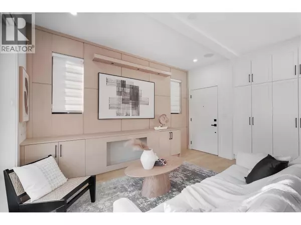 Vancouver, BC V5K2S8,3310 VENABLES ST #2