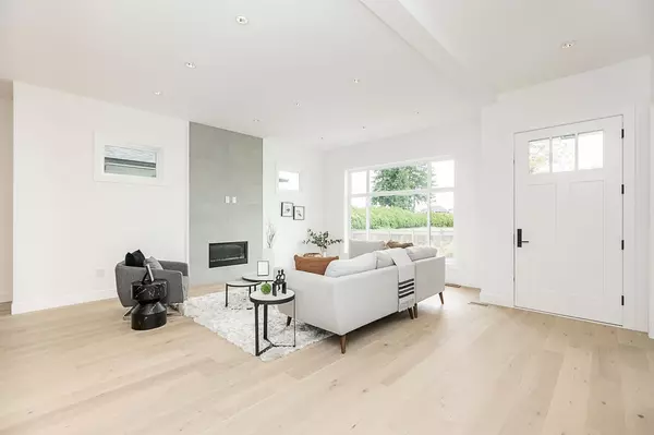 Surrey, BC V3Z1K2,1938 167A STREET