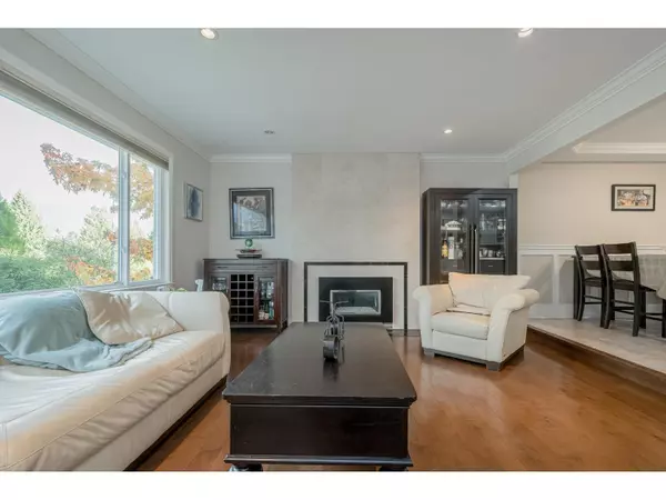 Surrey, BC V4A5E4,1901 IRIS PLACE