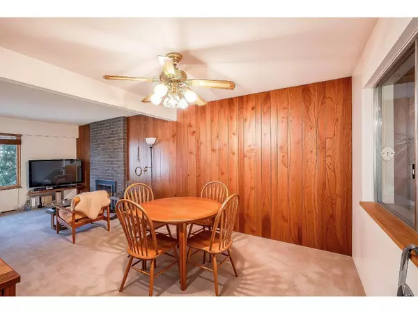 Delta, BC V4E1X8,7165 115 STREET