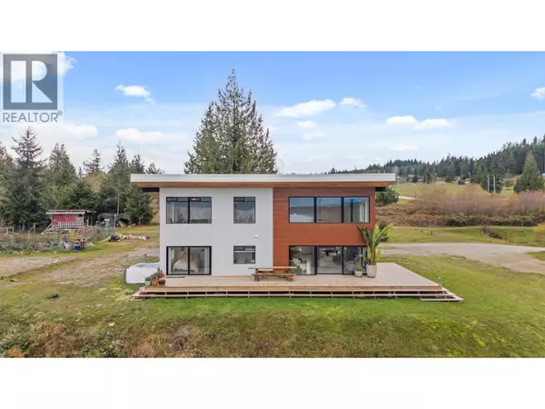 Sechelt, BC V7Z0L1,6400 CROWSTON ROAD