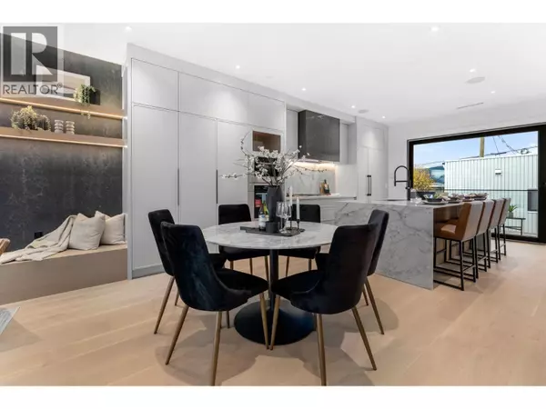 Vancouver, BC V5K1X1,3679 PANDORA STREET