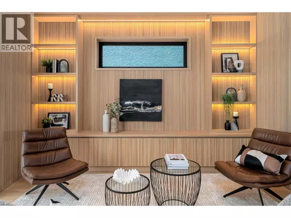 Vancouver, BC V5K1X1,3679 PANDORA STREET