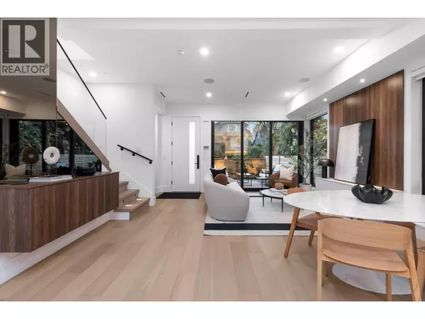 Vancouver, BC V5Y1Z9,275 West 17TH AVE #2