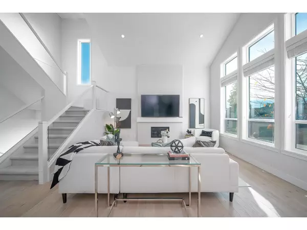 Surrey, BC V3Z0V7,2118 165 STREET