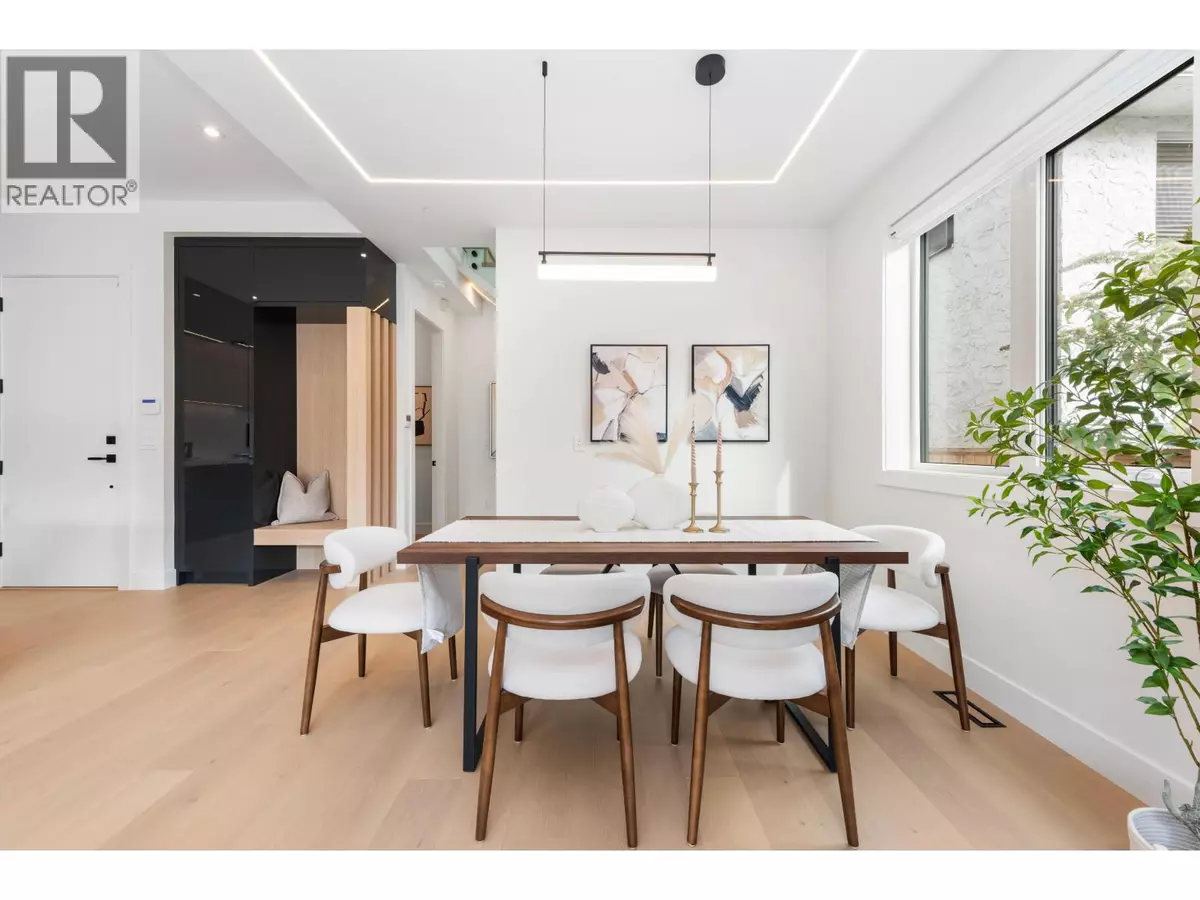 Vancouver, BC V6N2X6,3232 West 38TH AVE #2