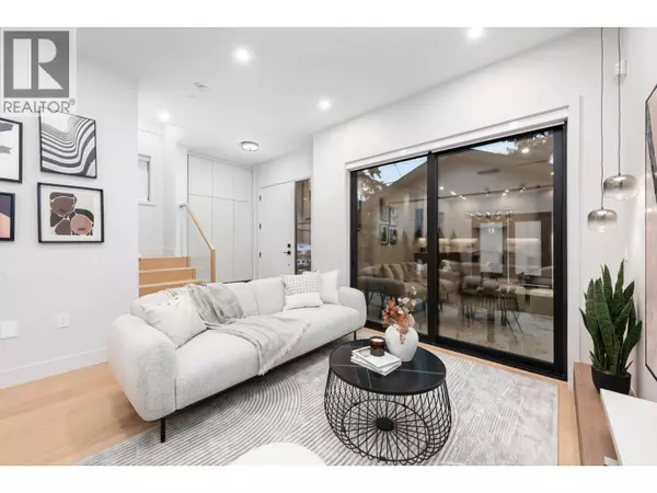 Vancouver, BC V6K2P4,2635 West 12TH AVE #2