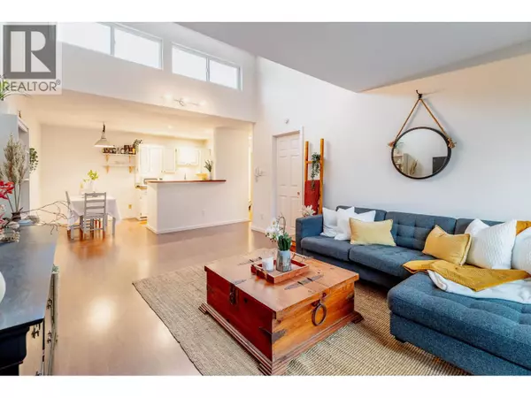 206 East 15TH ST #319, North Vancouver, BC V7L2R3