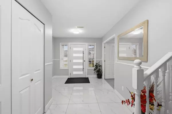 Abbotsford, BC V2T5J8,31165 SIDONI AVENUE