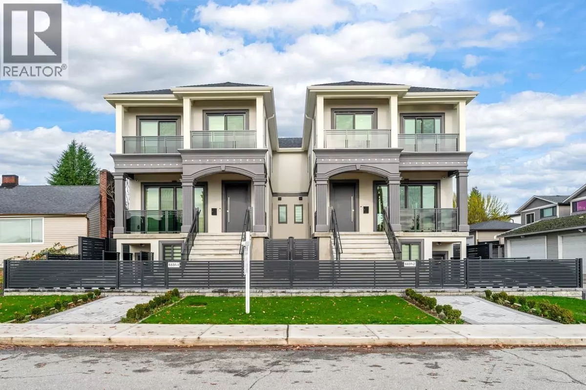 Burnaby, BC V5B2L5,6691 WINCH ST #2